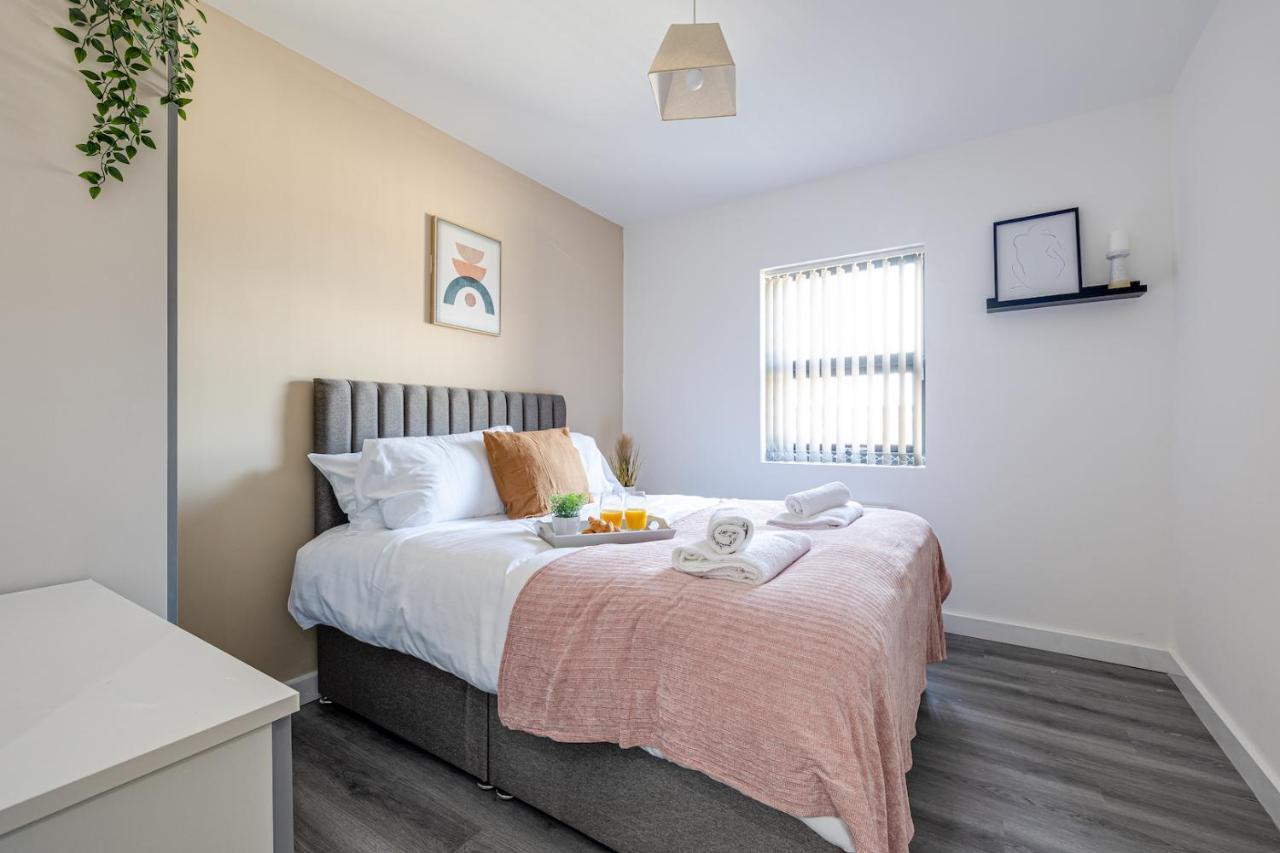 Top Floor Apartment With Private Balcony In Stockport Centre By Hass Haus Ngoại thất bức ảnh