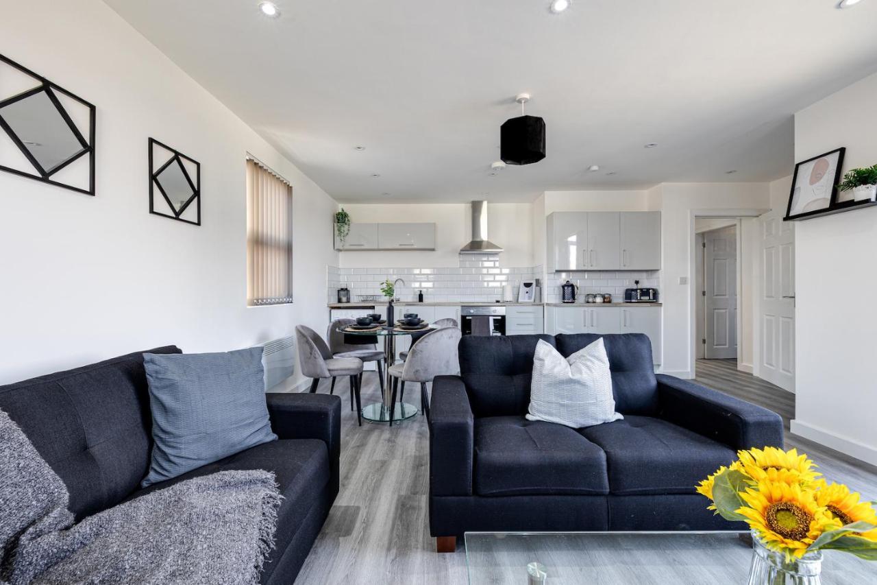 Top Floor Apartment With Private Balcony In Stockport Centre By Hass Haus Ngoại thất bức ảnh